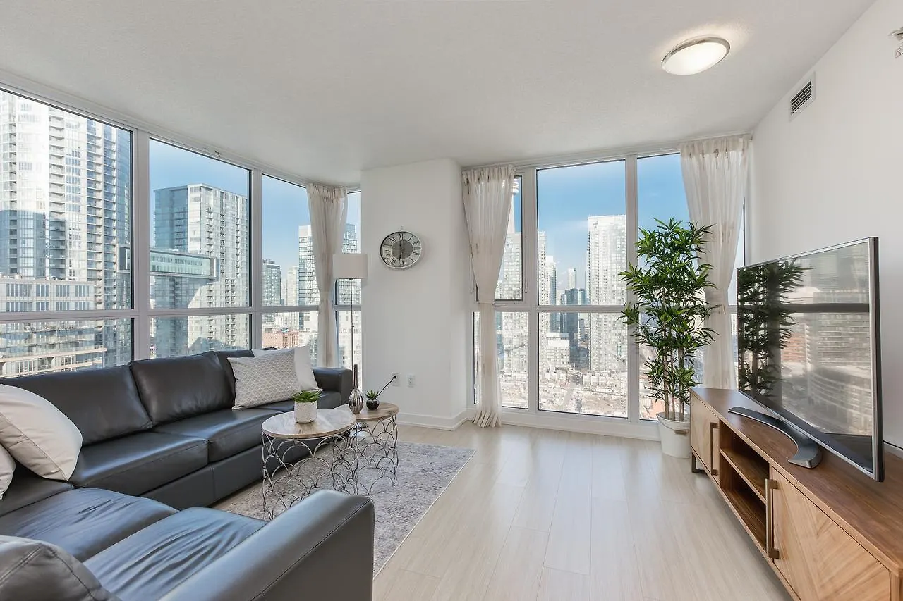 Premium 2-Bedroom With Cn Tower & Lake Views Toronto 0*,